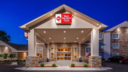 Best Western Plus Flint Airport Inn & Suites - Hotel - Flint