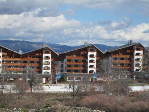 Downtown Alexander Services Apartments - image 6