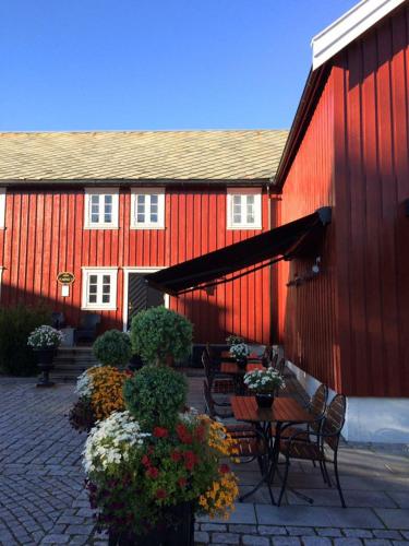 Hovde Gård - image 14