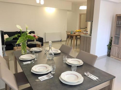  Stylish Home in Panormos