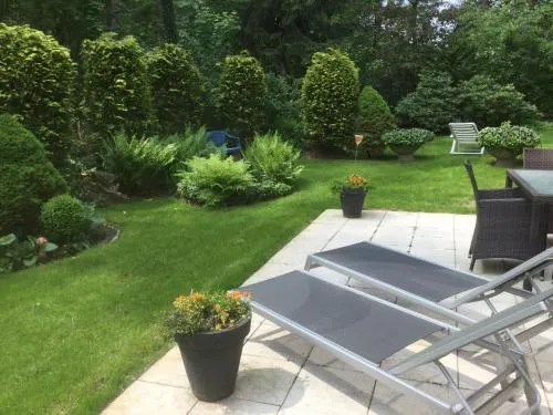 3 Zi FeWo im Grünen mit Terrasse und Garten gratis Therme oder 1 Zi Standart Apartment mit Balkon ohne Gartenblick in Bad Bevensen, Deutschland