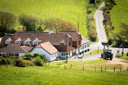 The Chequers Inn - Accommodation - Rookley
