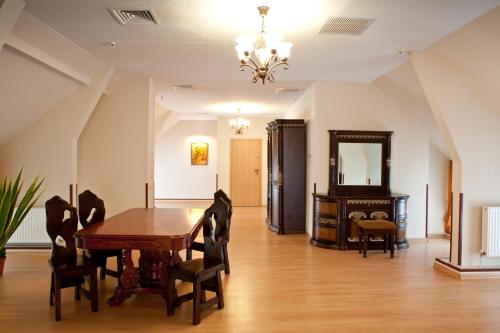 Hotel Complex Verhovina - image 5