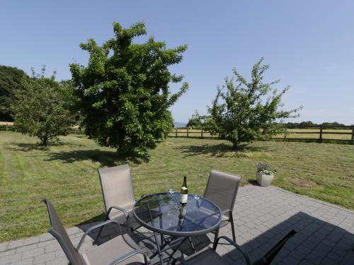 Orchard Cottage in Mold
