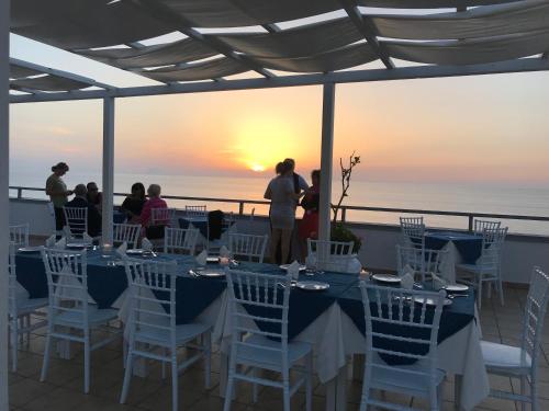 馬雷港水療酒店 (La Porta del mare SPA) in 特羅佩亞市中心