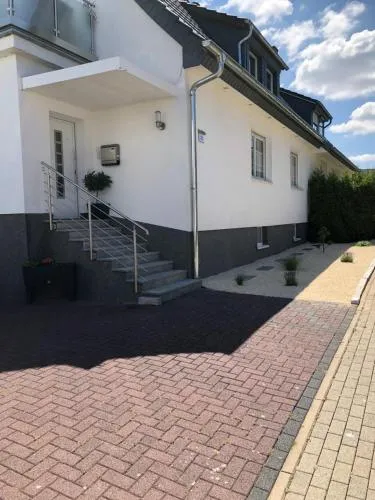 Ferienwohnung mit Balkon in Calden in Calden, Deutschland