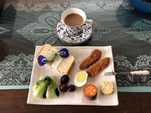 슬로 플라이 B&B - 식음료(F&B)