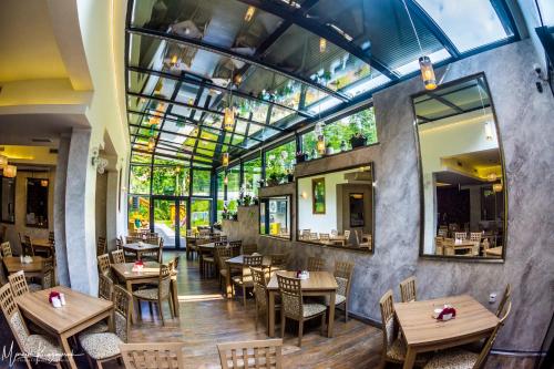Hotel Na Skarpie – Szklarska Poreba, ND