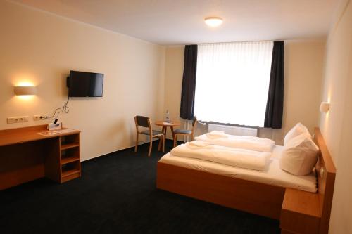 1 queen bed