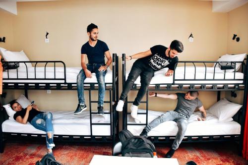 B13 Hostel - main image