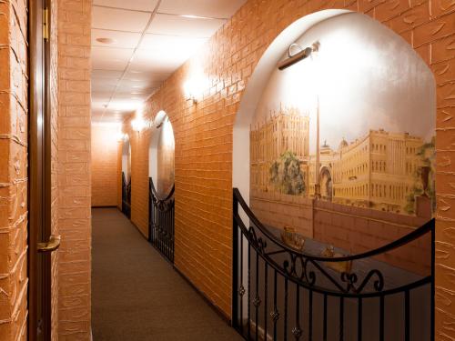 Dynasty Hotel - image 3