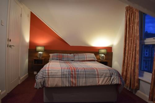 Swandown Hotel - image 4