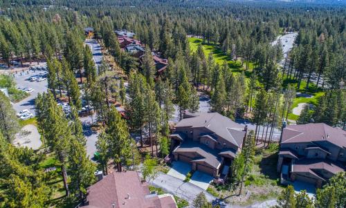 Mammoth Golf Properties By 101 Great Escapes - image 3