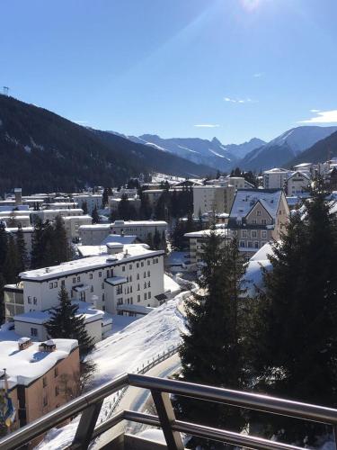 Spectacular View & Central Location in Davos, Davos (zdjęcie 5)