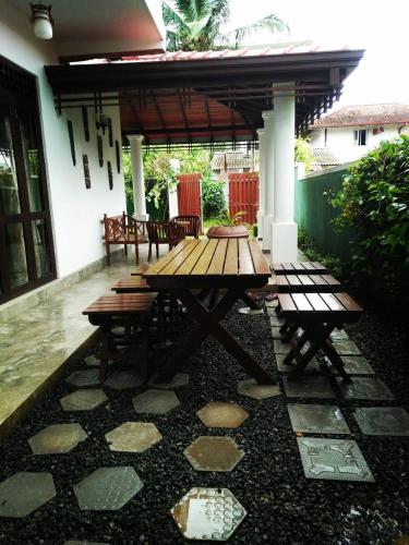 River Breeze Villa Bentota