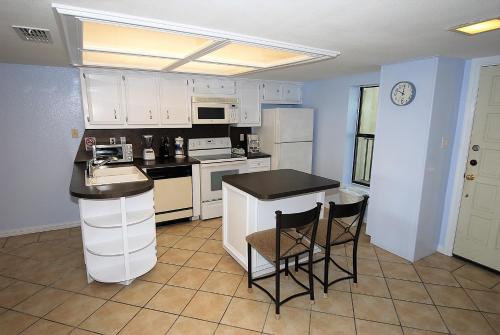 Saida III Condo Unit #3306