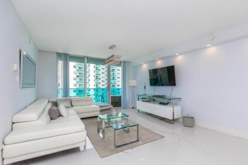 2/2 Miami - Hollywood Beach with direct ocean view at Sian Hollywood