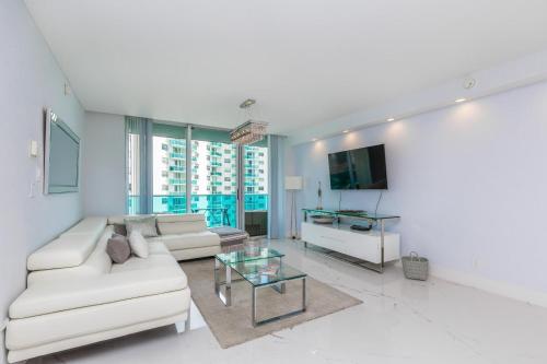 Two bed beach condo at Sian Miami