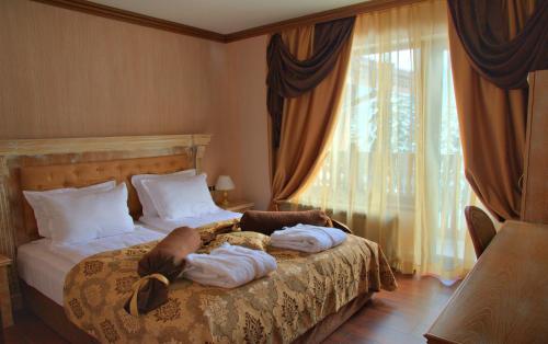 Two-Bedroom Suite Section Elena (child up to 5.99 years is for free)