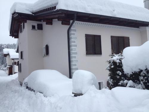 Casa Nolens, Via Sura 4 in Laax, Schweiz
