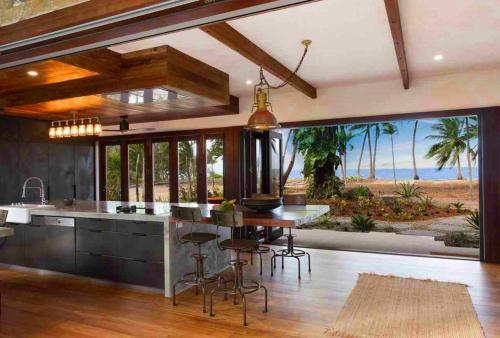 Spice At Oak Award Winning Luxury Absolute Oceanfront House Oak Beach Near Port Douglas