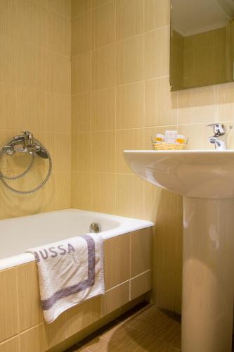 Arethusa Hotel - image 8