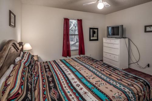 Rocky Top - Two Bedroom Cabin Ruidoso (NM)