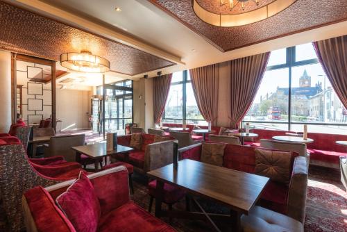 ล็อบบี้, โรงแรมซิตี้ (City Hotel) in เดอร์รี ลอนดอนเดอร์รี่