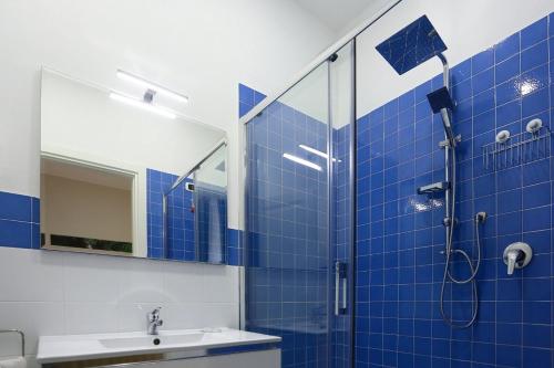 B&B Rosolino - image 6