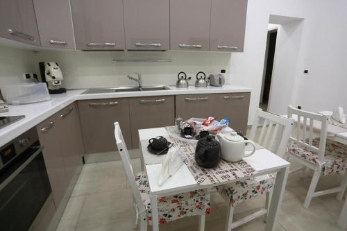 B&B Rosolino - image 11