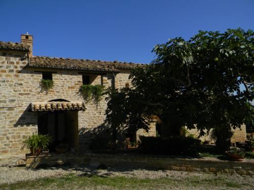 Accommodation in Castiglione Messer Raimondo