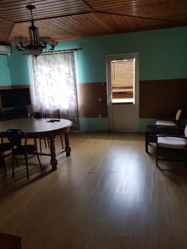 Guest house on Maykopskaya 77 - image 9