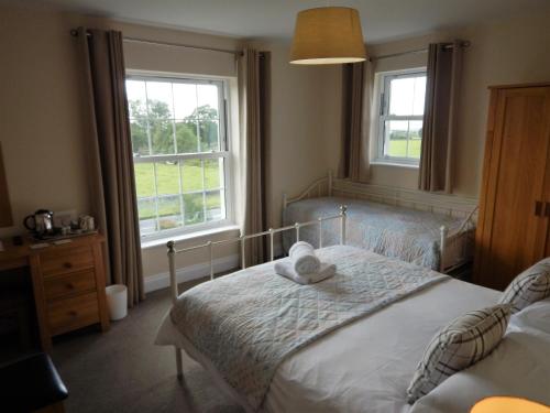 1 queen bed