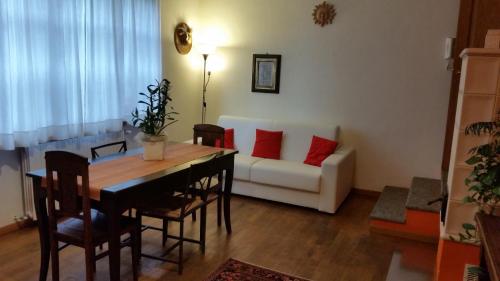  La Casa in Collina in Alba
