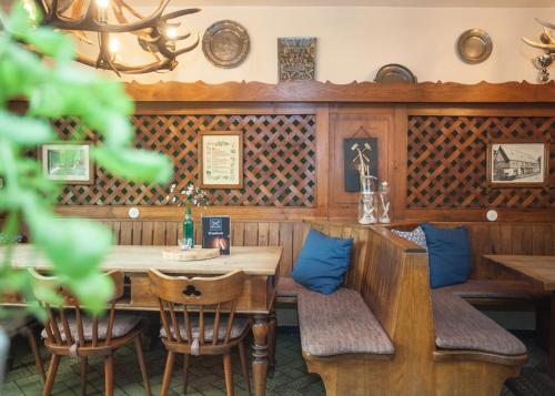 Pub/Lounge, Die Sperre in Siedlinghausen