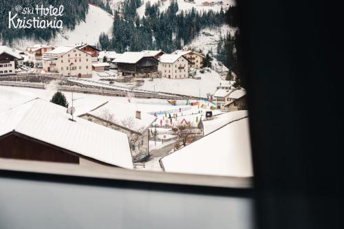 Kristiania Small Dolomites Hotel - main image