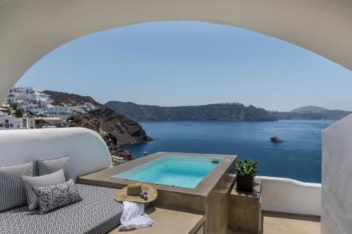 3 Caves by Caldera Houses Santorini