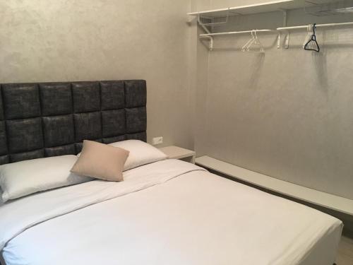 Superior Apartment image 1