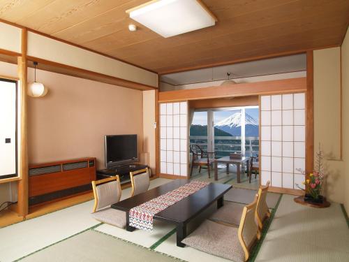Kawaguchiko Hotel New Century