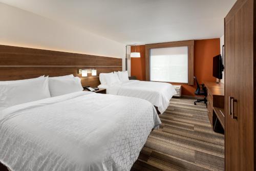 Holiday Inn Express Chapel Hill by IHG in Chapel Hill, USA