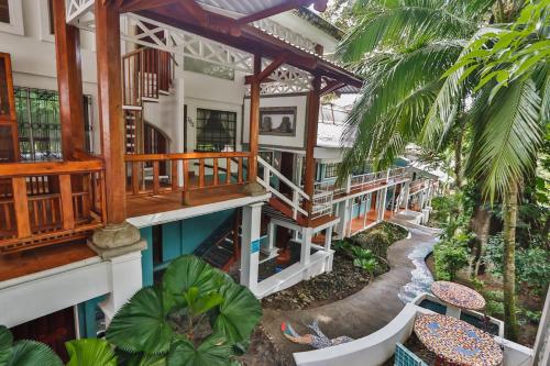 Зручності, Hotel Verde Mar Direct Beach Access in Кепош