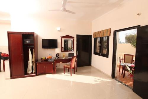 Hotel Kridha Residency - Opposite Prem Mandir Vrindavan