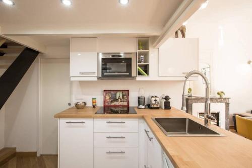 Chic Paris Retreat, Steps from Notre Dame and Le Marais, Paris (photo 8)