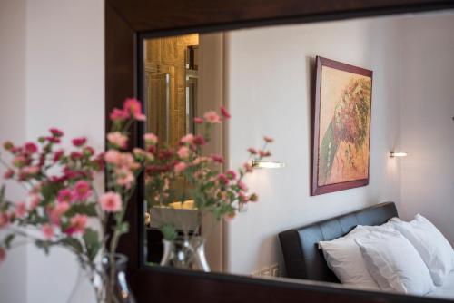 Caneva Luxury Villa - image 4