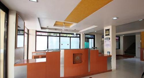 Lobby, Hotel Vaishali in Sharanpur