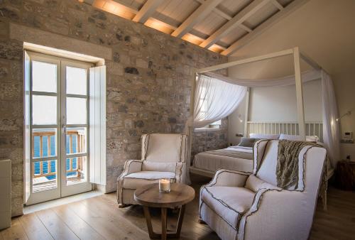 150895662 BASSA MAINA Villas & Suites