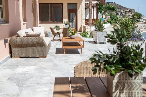 Facilities, Avra Apartments Kolymbari Harbour in Kolimvari