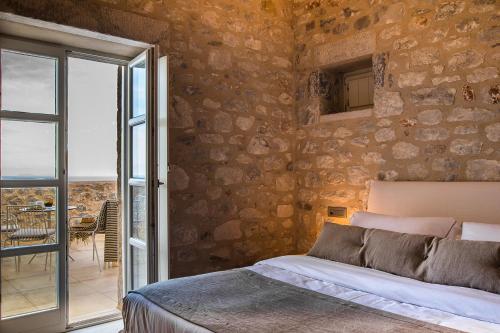 150906094 BASSA MAINA Villas & Suites