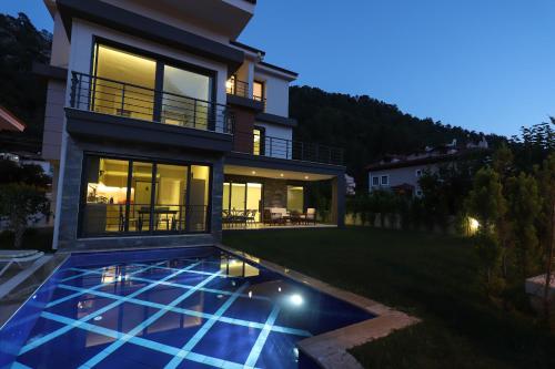  Villa Grass Icmeler Marmaris Daily Weekly Rentals in Marmaris
