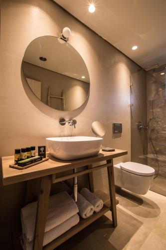 150908850 BASSA MAINA Villas & Suites